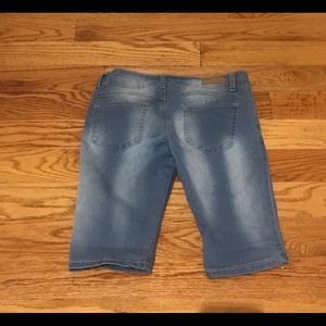 GOGO STAR BERMUDA SHORTS SIZE 5